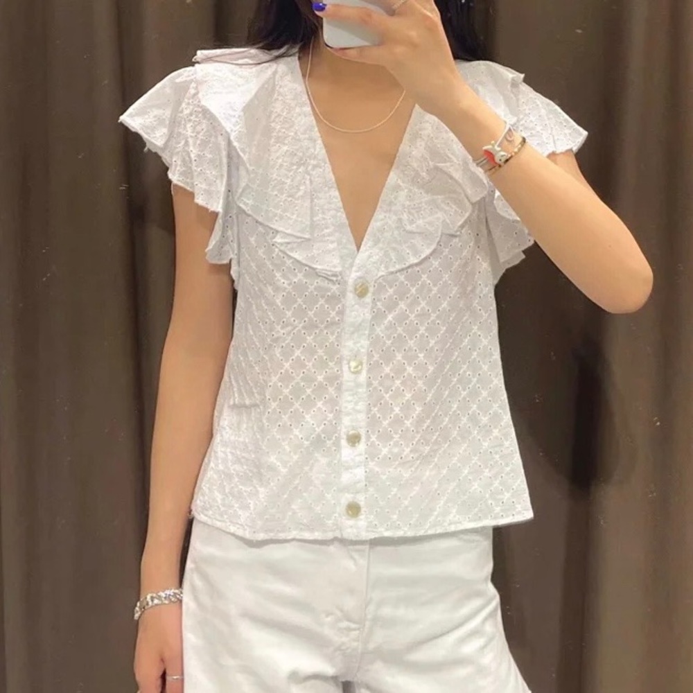 Zara embroidered eyelet ruffle blouse/ 7768 944